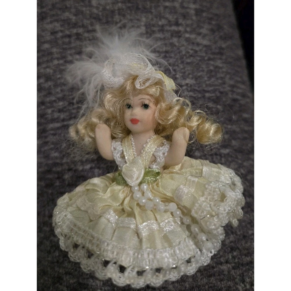 VTG Victorian Porcelain Dollhouse Doll Blonde Hair Cream Dress Feather Hat 3 in